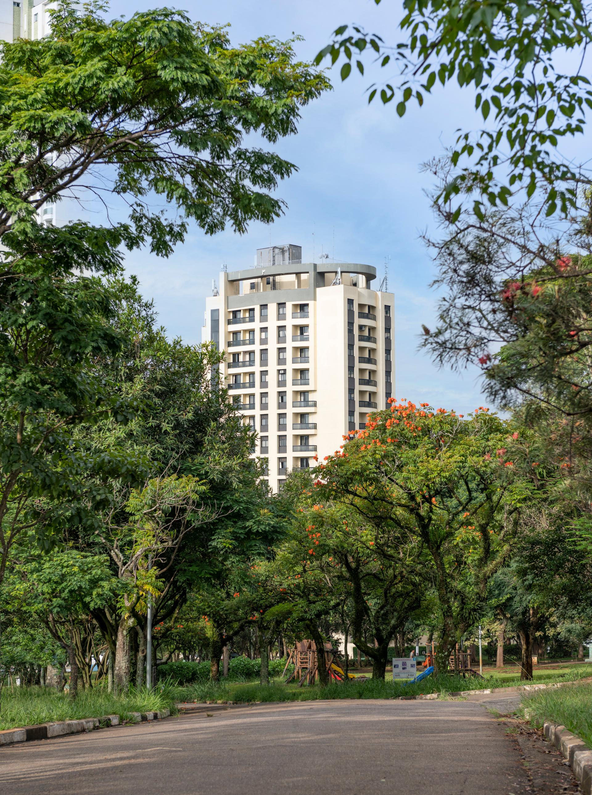 Fachada Blue Tree Towers Anália Franco